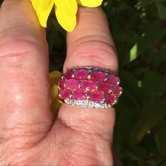 10KTYG Ruby Diamond Ring Size 7 1/4. Weight 7.1.  Can be resized.  Perfect Gift. - Picture 13 of 13